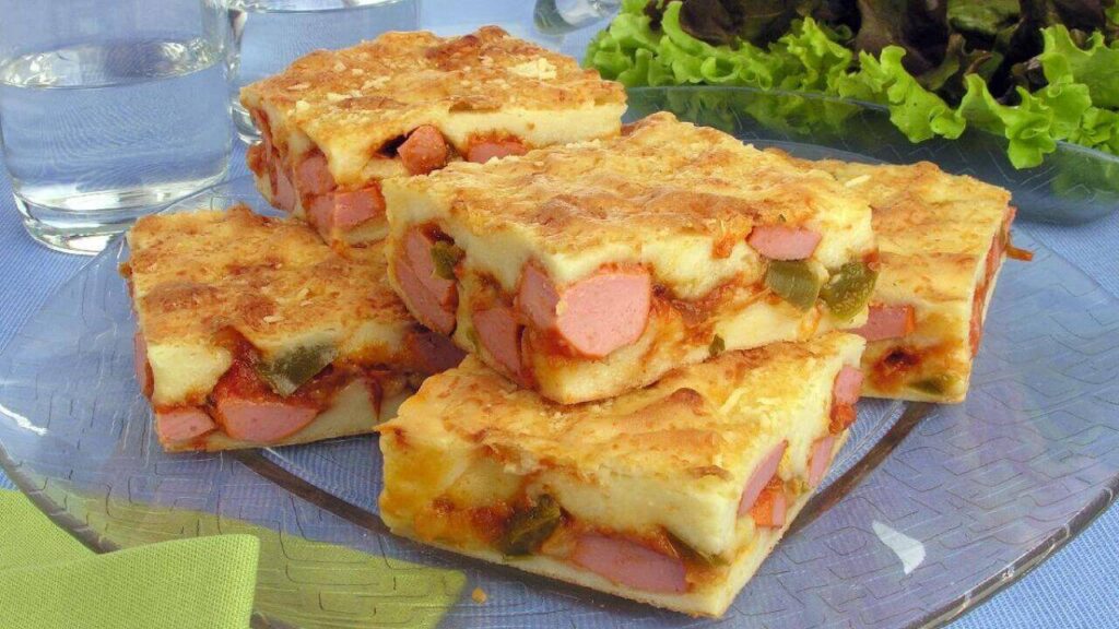 Torta de batata com salsicha